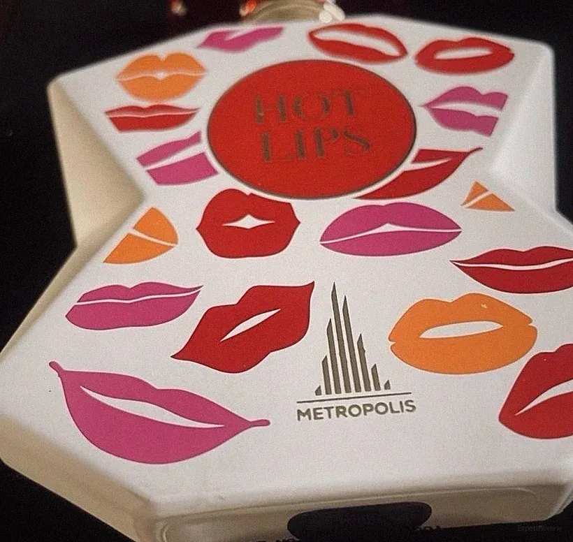 Metropolis Hot Lips Eau de Parfum 3.4 fl oz Spray Perfume Fragrance Bottle